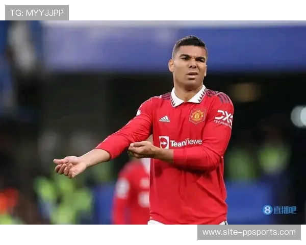 卡塞米罗:曼联中场重建需时间,老将经验助球队过渡