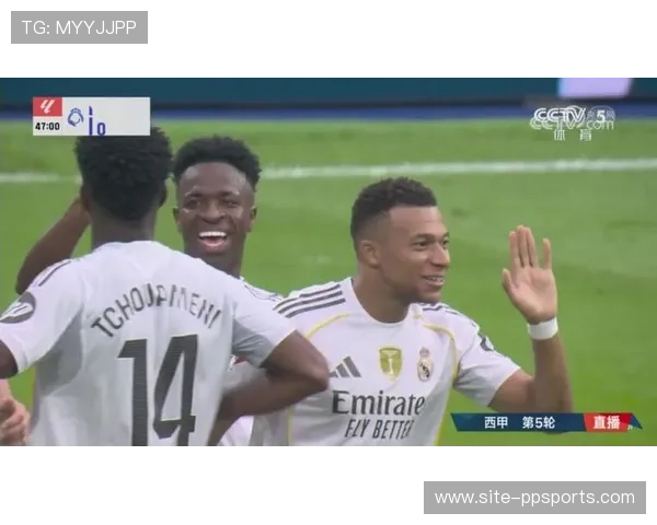 姆巴佩维尼修斯踢墙配合,劲射被门将没收