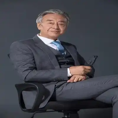 钟奕然